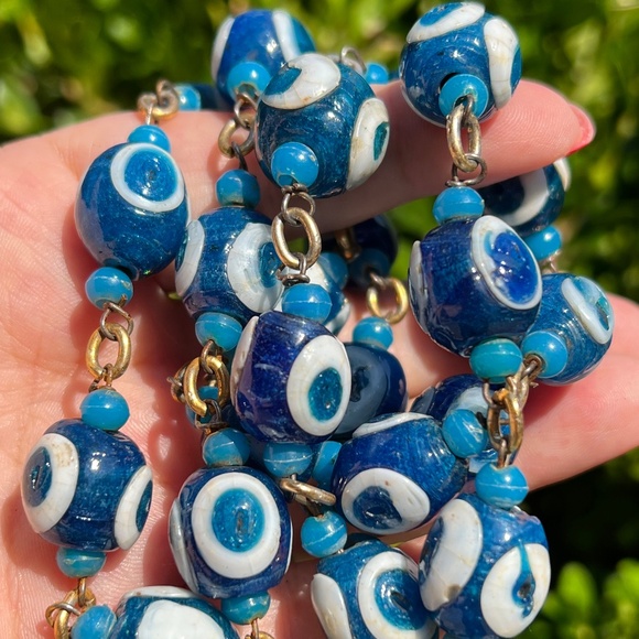 VINTAGE HUGE OVERSIZED EVIL EYE BLUE GLASS BEADS LONG NECKLACE STATEMENT UNIQUE